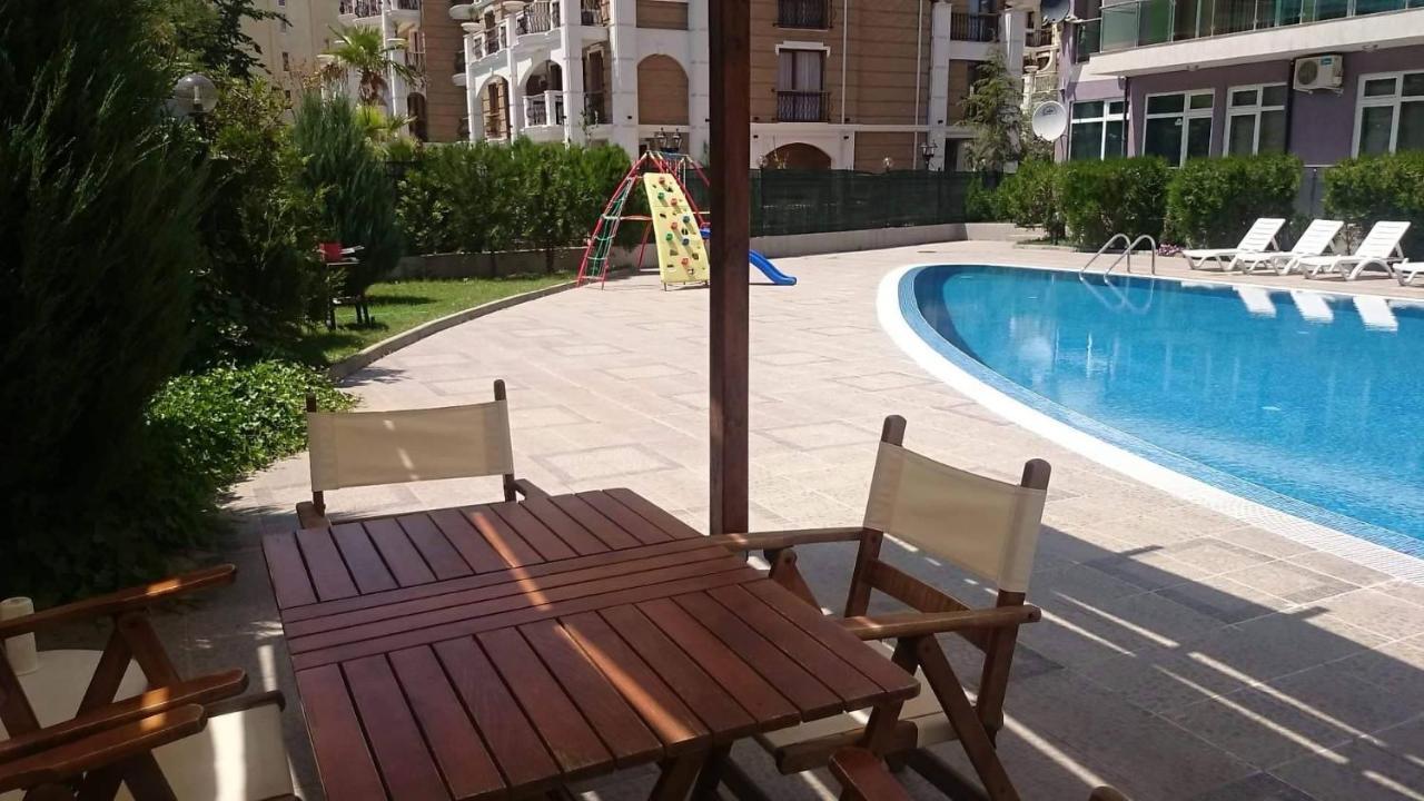 Family Apartments In Solmarin サニービーチ エクステリア 写真