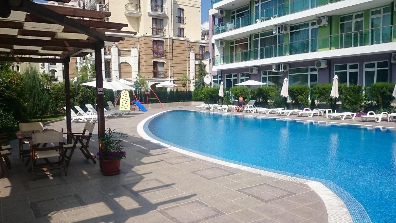 Family Apartments In Solmarin サニービーチ エクステリア 写真