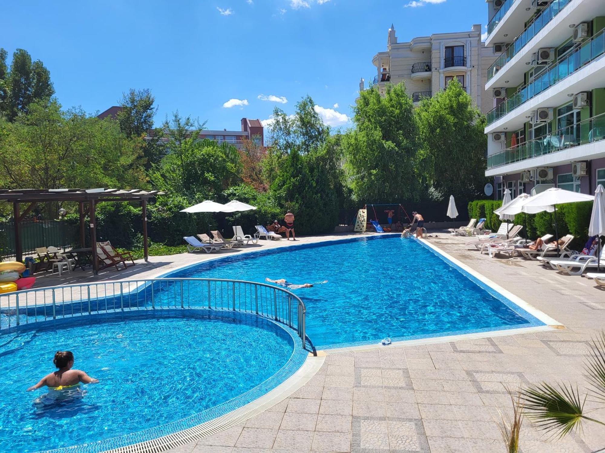 Family Apartments In Solmarin サニービーチ エクステリア 写真