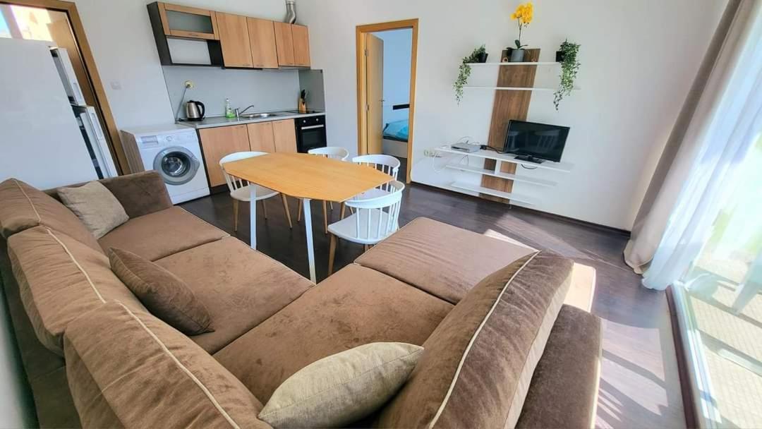 Family Apartments In Solmarin サニービーチ エクステリア 写真
